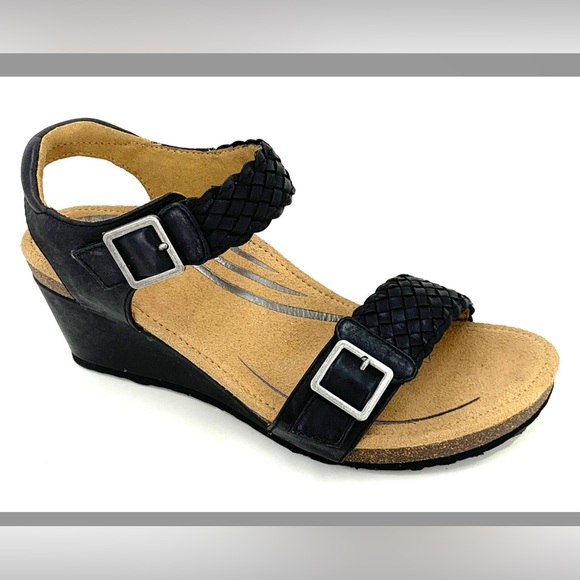 Aetrex - Grace EW160W Black Leather Woven Wedge Sandals Women’s Size 9-9.5 (40) - Picture 10 of 10